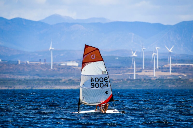 O'PEN SKIFF SAILING DINGHY